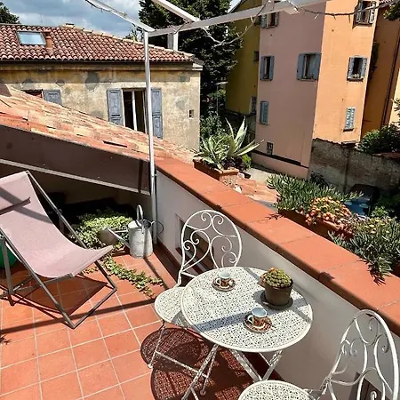Attico Castiglione Apartment